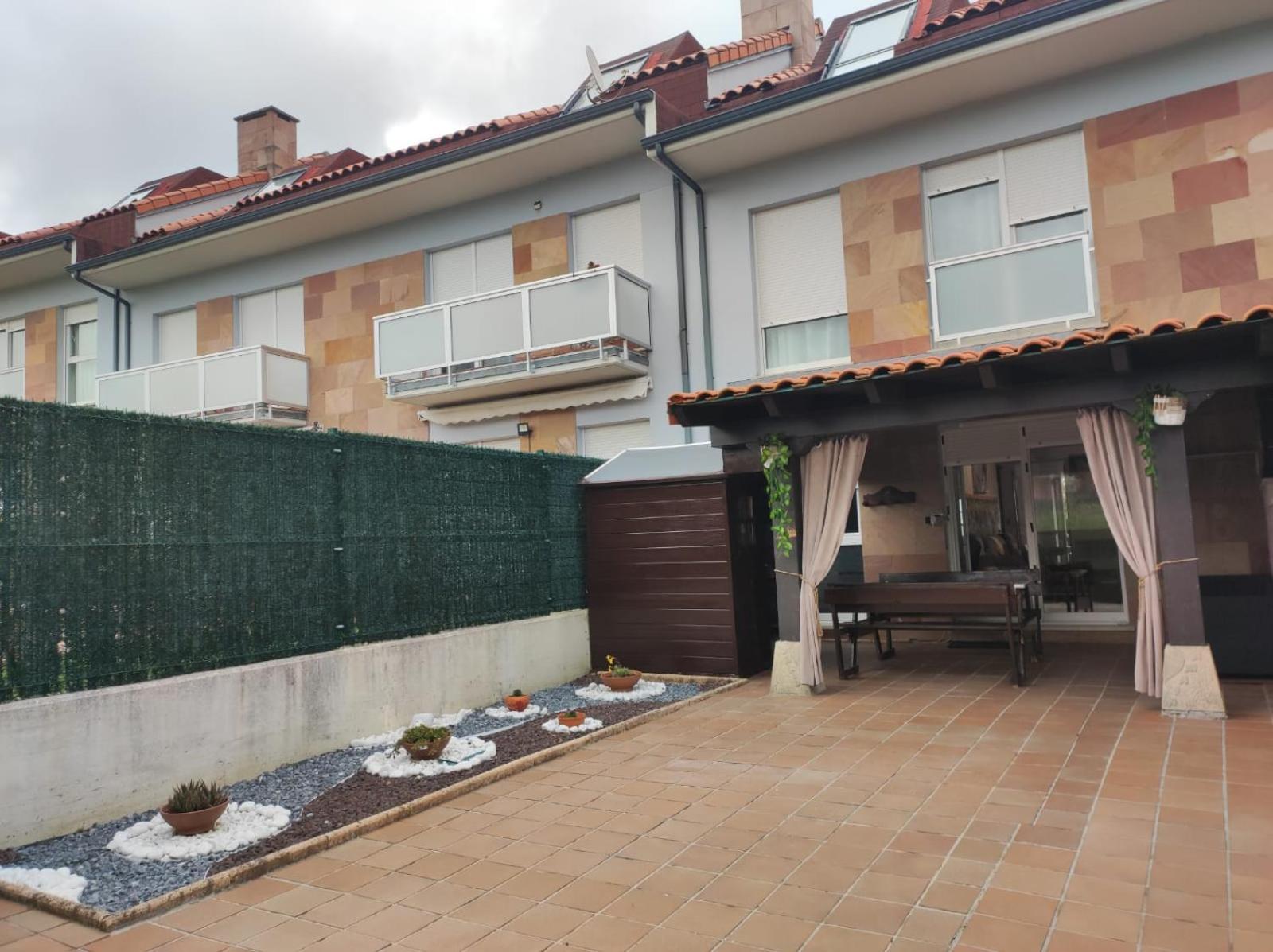 Chalet Bajo Con Jardin, Patio, Cenador Y Barbacoa. Viveda Екстер'єр фото