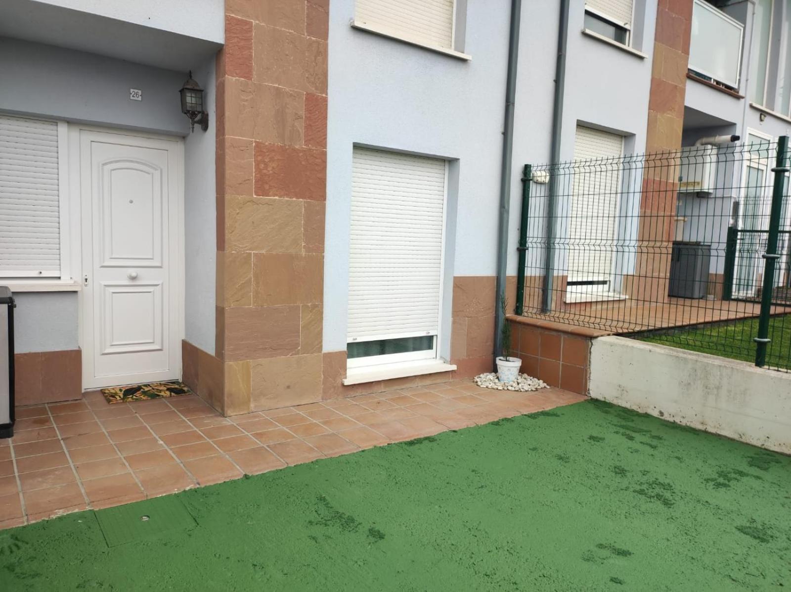 Chalet Bajo Con Jardin, Patio, Cenador Y Barbacoa. Viveda Екстер'єр фото